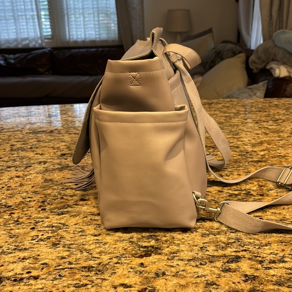 Skip Hop- Greenwich Vari Diaper Backpack - Picture 3 of 5